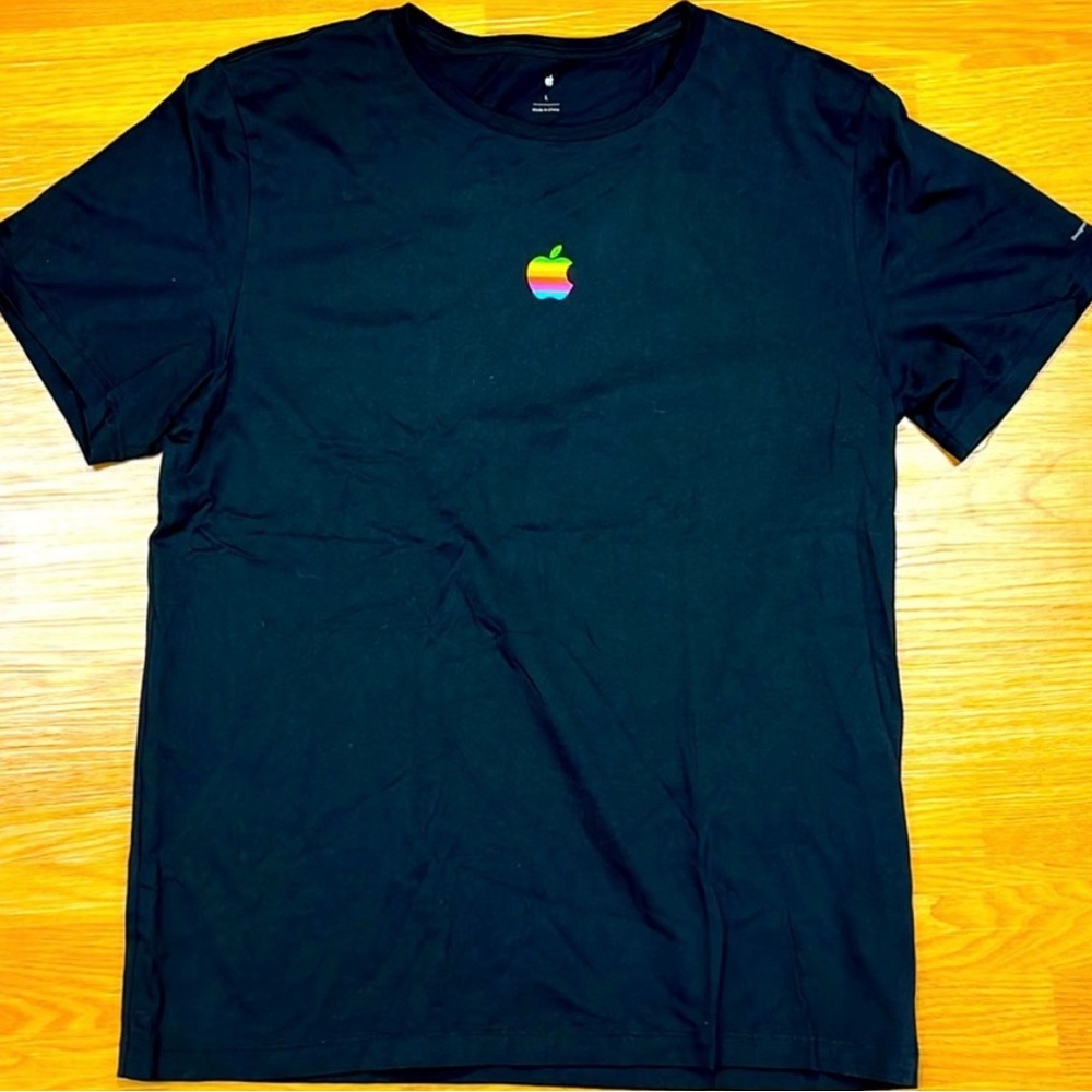 Apple logo T-Shirt